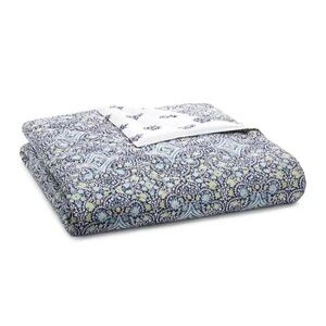 John Robshaw Blue, Green and Cream Vanna Quilt— Twin